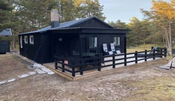 Holmhällar egen stig till havet