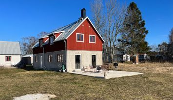 Nybyggt hus med drömmigt läge