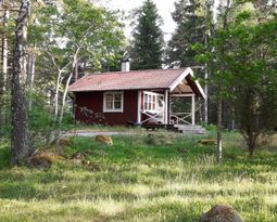 Lillstugan, Lådna