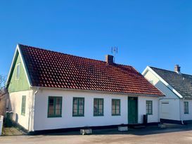 Charming townhouse near the sea