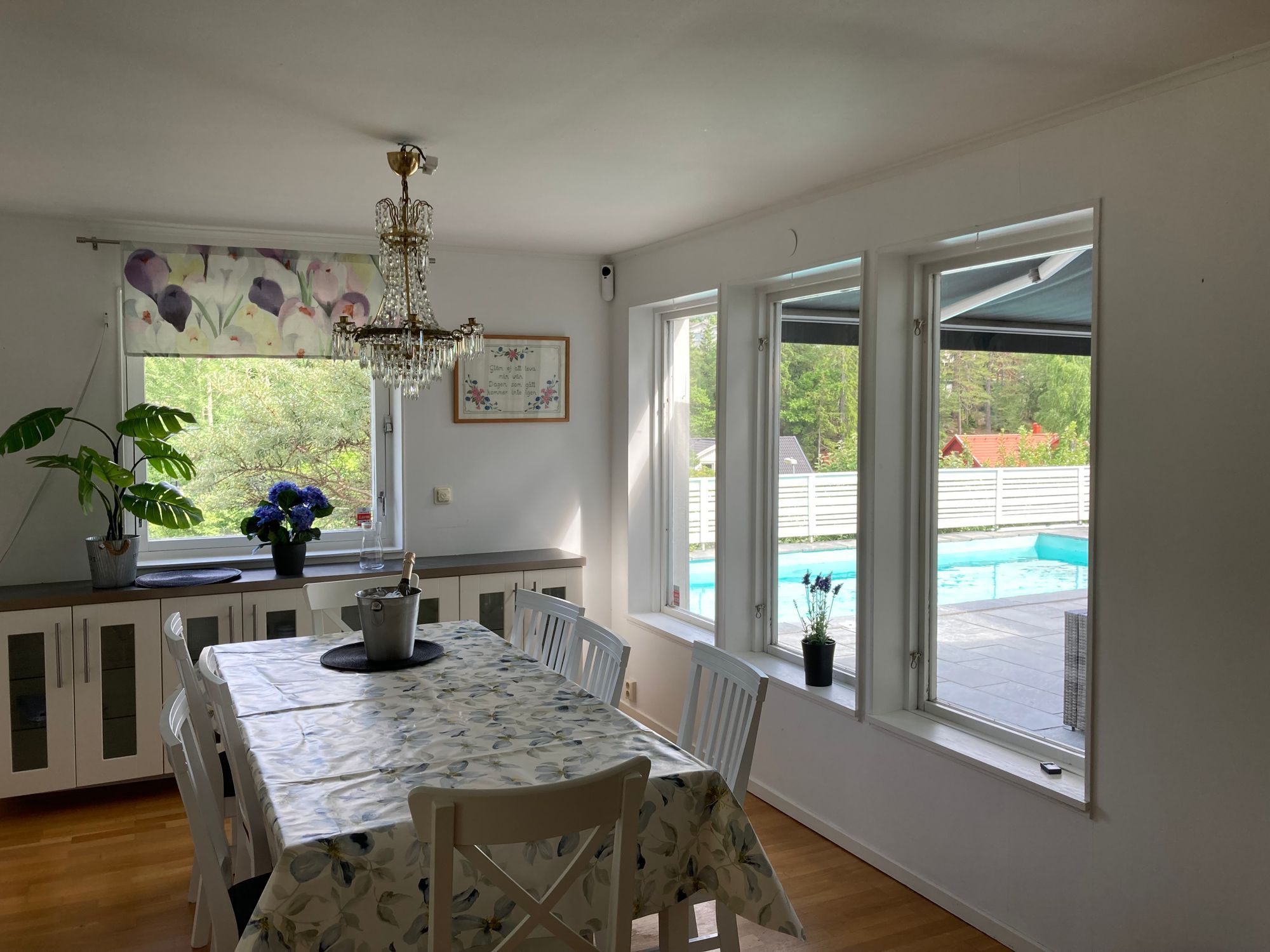 Villa med pool och bara 600m till havet! – bild 19 av 24