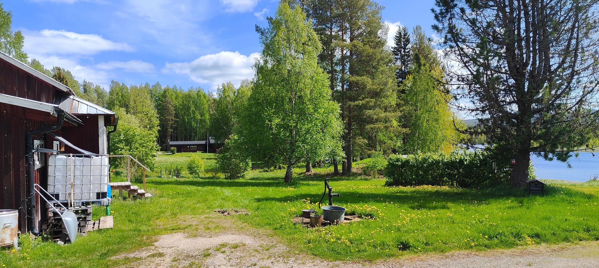 Hus vid insjö i Ässjö, Hassela – bild 12 av 24