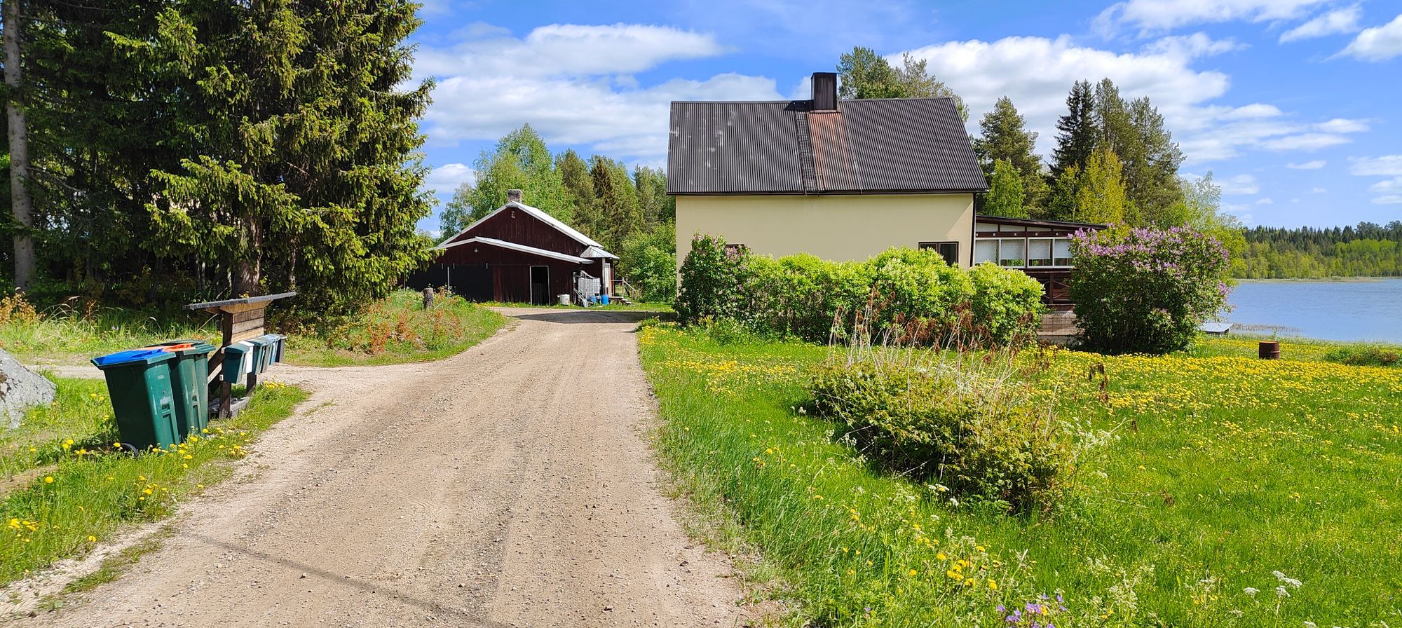 Hus vid insjö i Ässjö, Hassela – bild 11 av 24