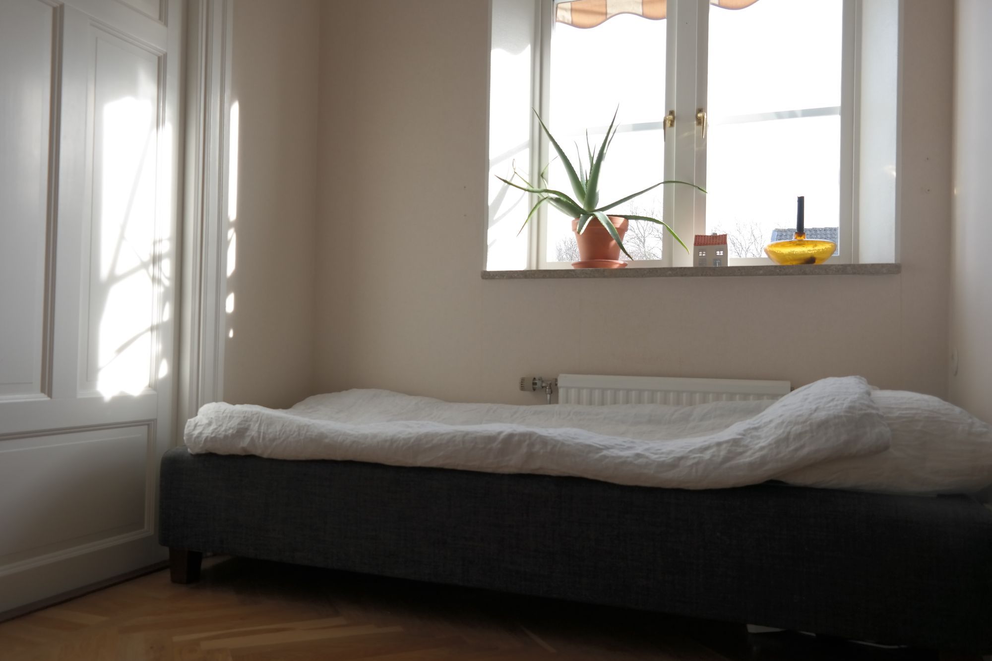 Arkitektritad villa i Visby – bild 12 av 24