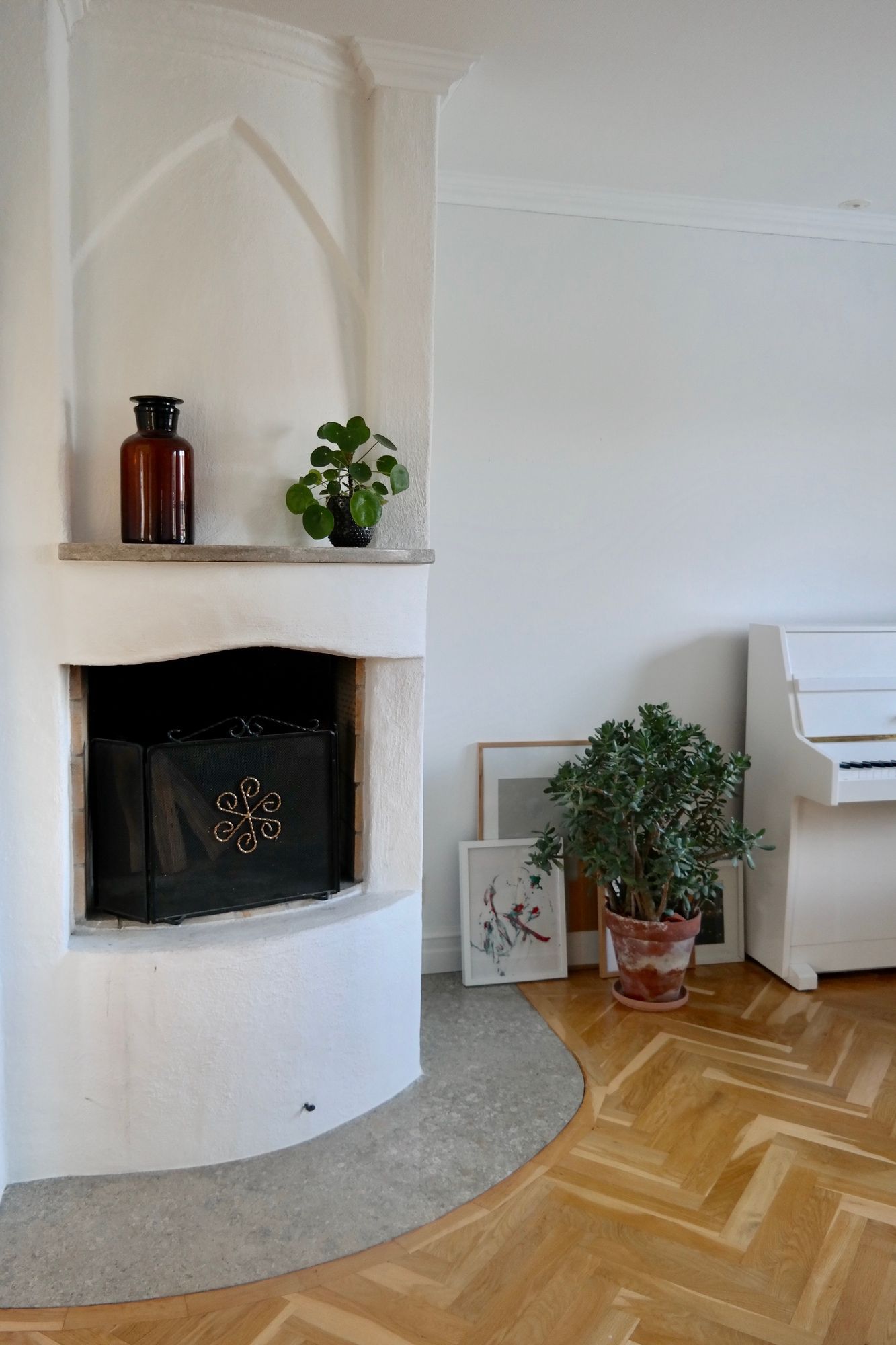 Arkitektritad villa i Visby – bild 7 av 24
