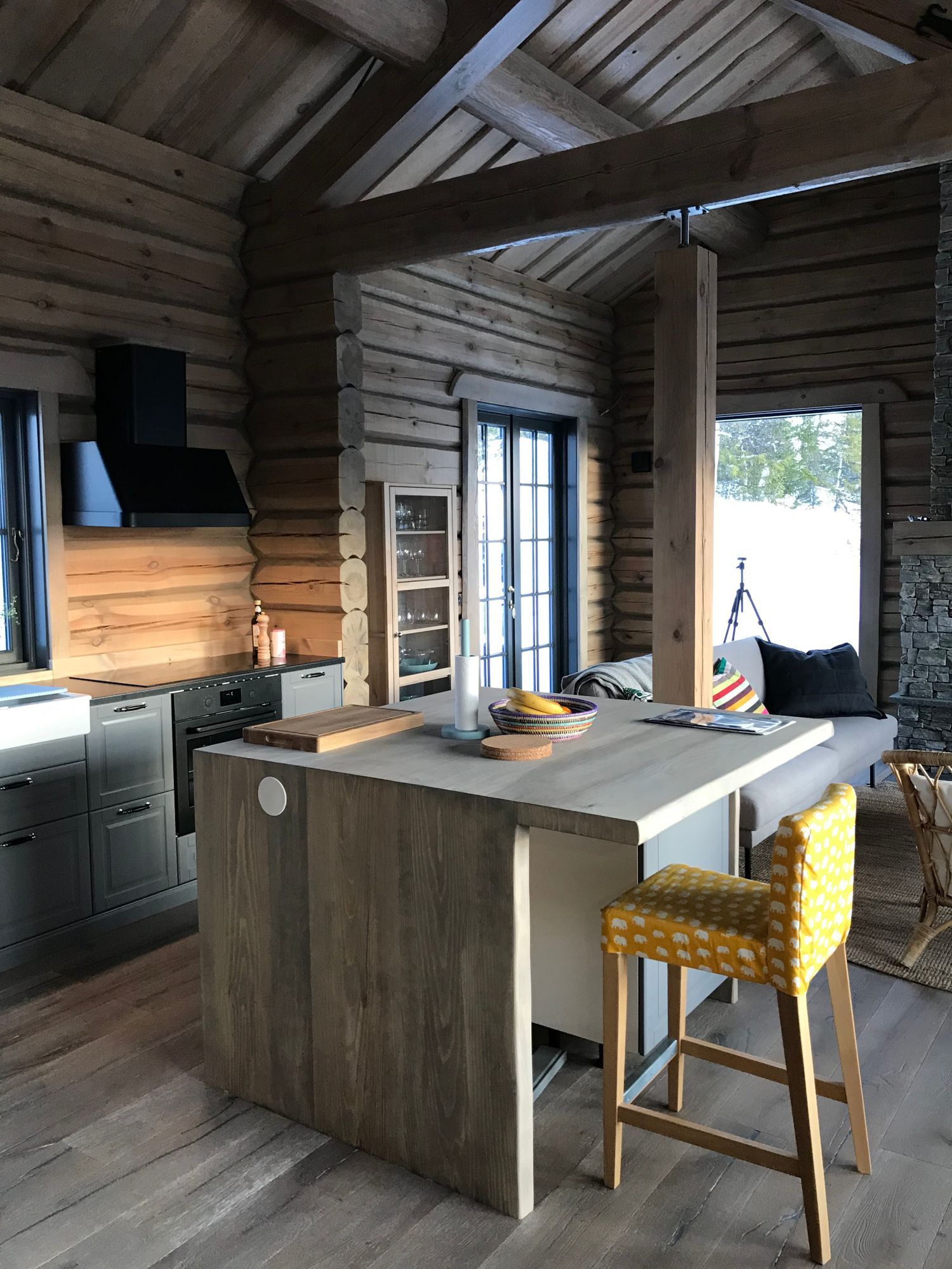Drömstuga i Bydalen Ski-in-ski-out-läge – bild 3 av 7