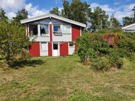 Schönes Haus mit Meeresblick