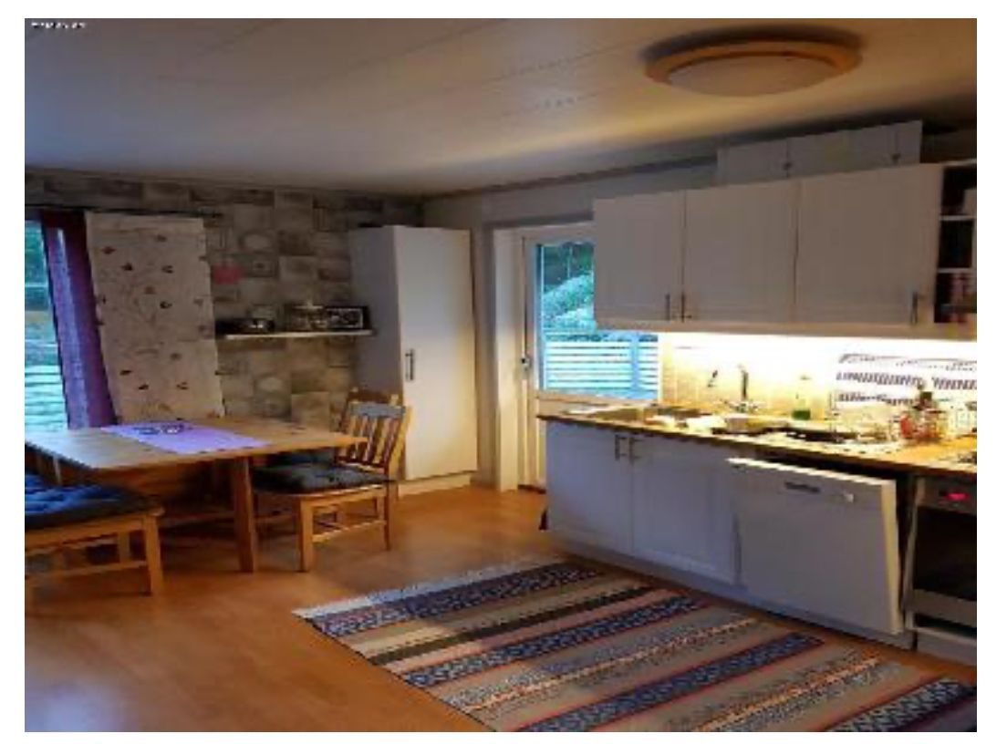 Stuga med stor härlig altan – bild 9 av 12