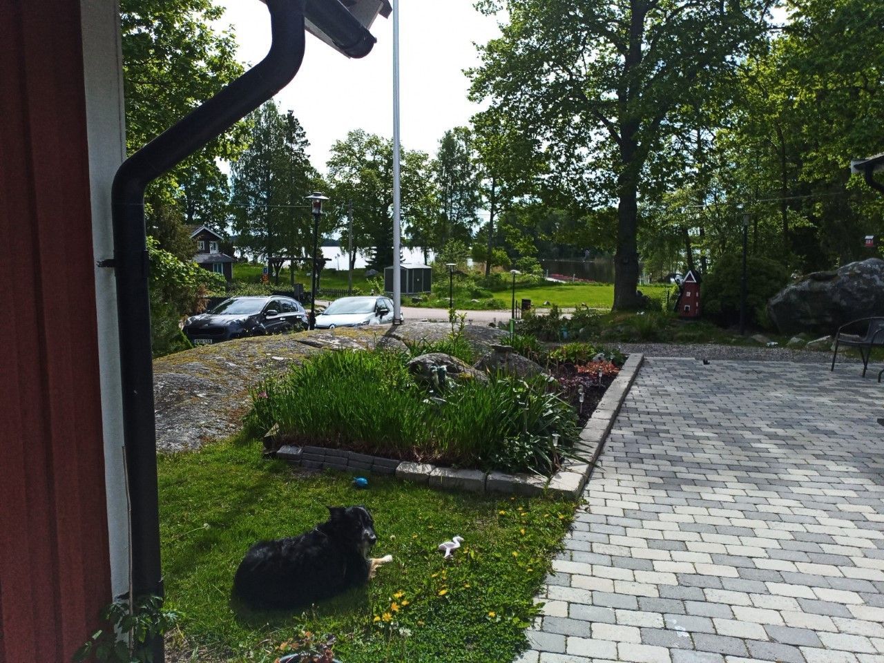 Litet gästhus vid Mälaren – bild 12 av 19