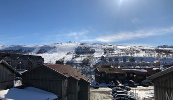 Nybyggd 6 bäddars lgh i Hamra skidanläggning