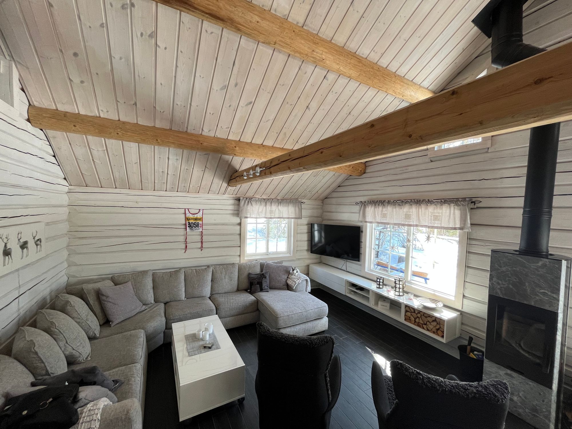 Härligt timmerhus i Grövelsjöfjällen – bild 4 av 24