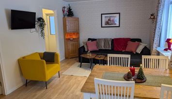 Fin renoverad stuga endast 120 meter från Vindeläl