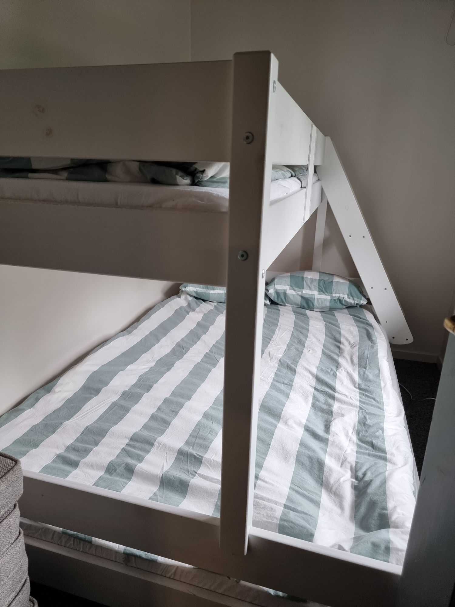 Fin stuga i lugnt område i Mellbystrand – bild 9 av 20