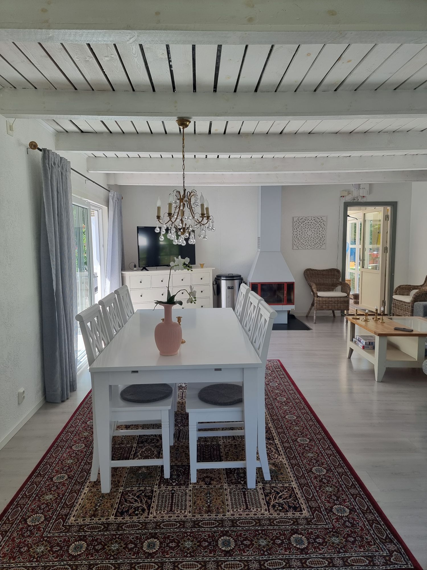 Fin stuga i lugnt område i Mellbystrand – bild 2 av 20