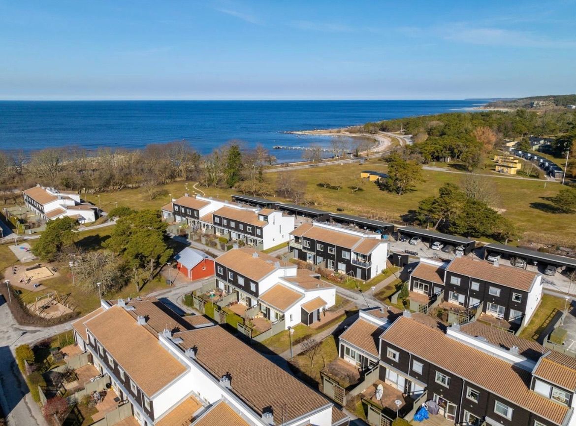 Bekvämt boende vid havet – bild 2 av 11