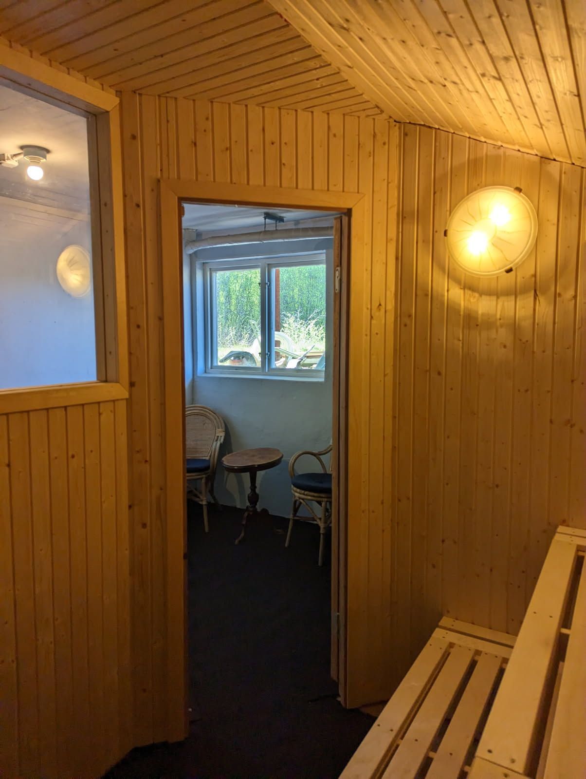 Stort hus nära Kungsberget och natur – bild 4 av 13