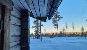 Klövsjö, Vemdalen, Storhogna! Timmerstuga m bastu!