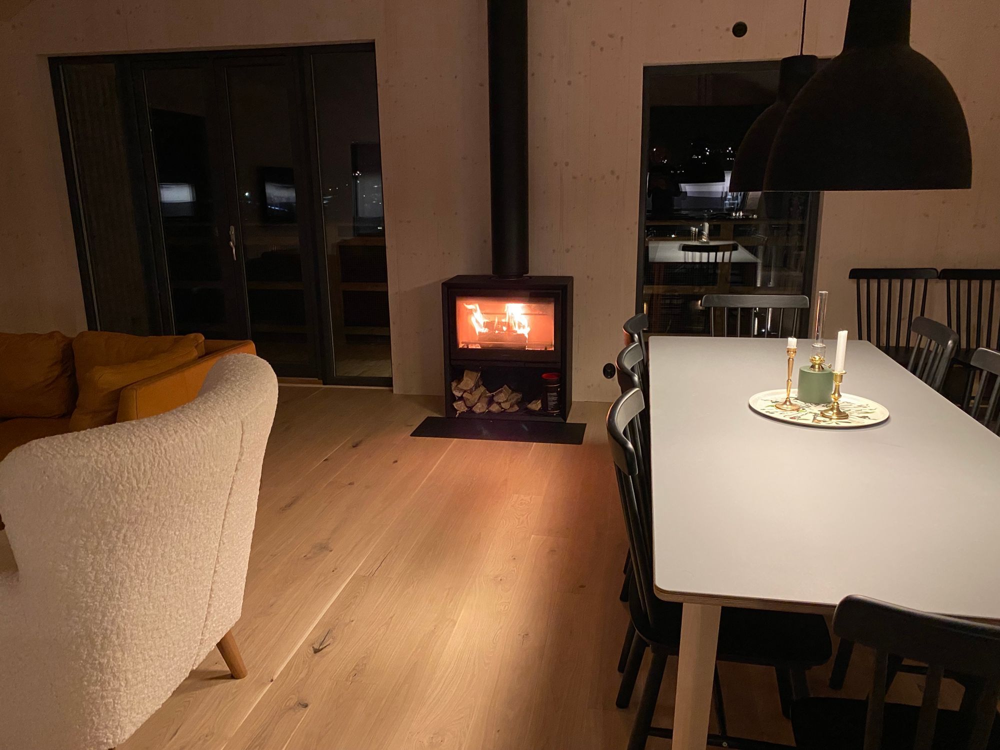 Bruksvallarna - Nybyggt arkitektritat hus – bild 12 av 24
