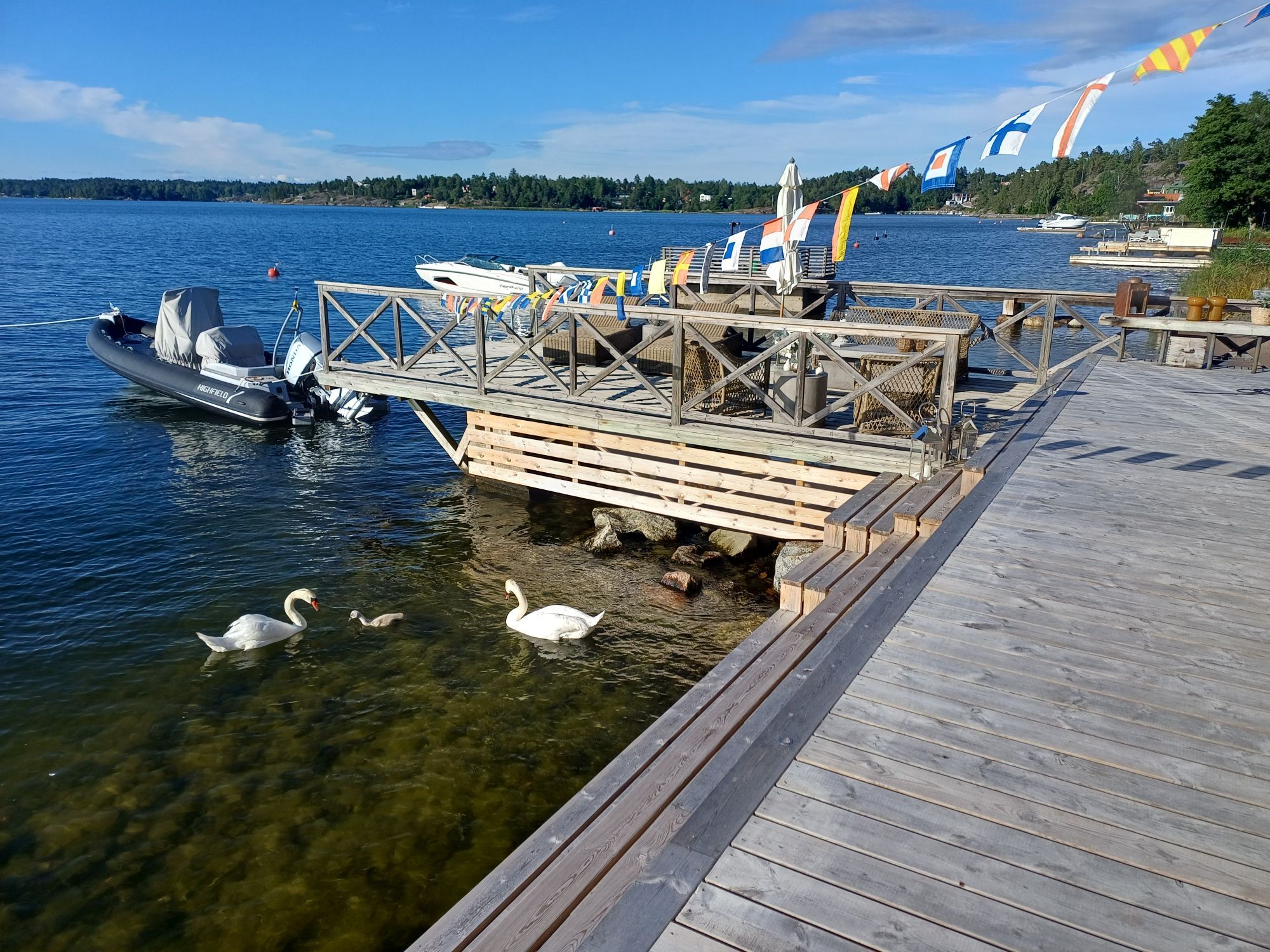 Villa Vågskvalp – Paradiset i Stockholm skärgård – bild 10 av 24