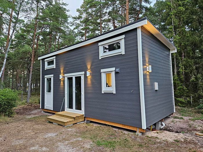 Hyr Attefallsstuga på Äspet i Åhus.