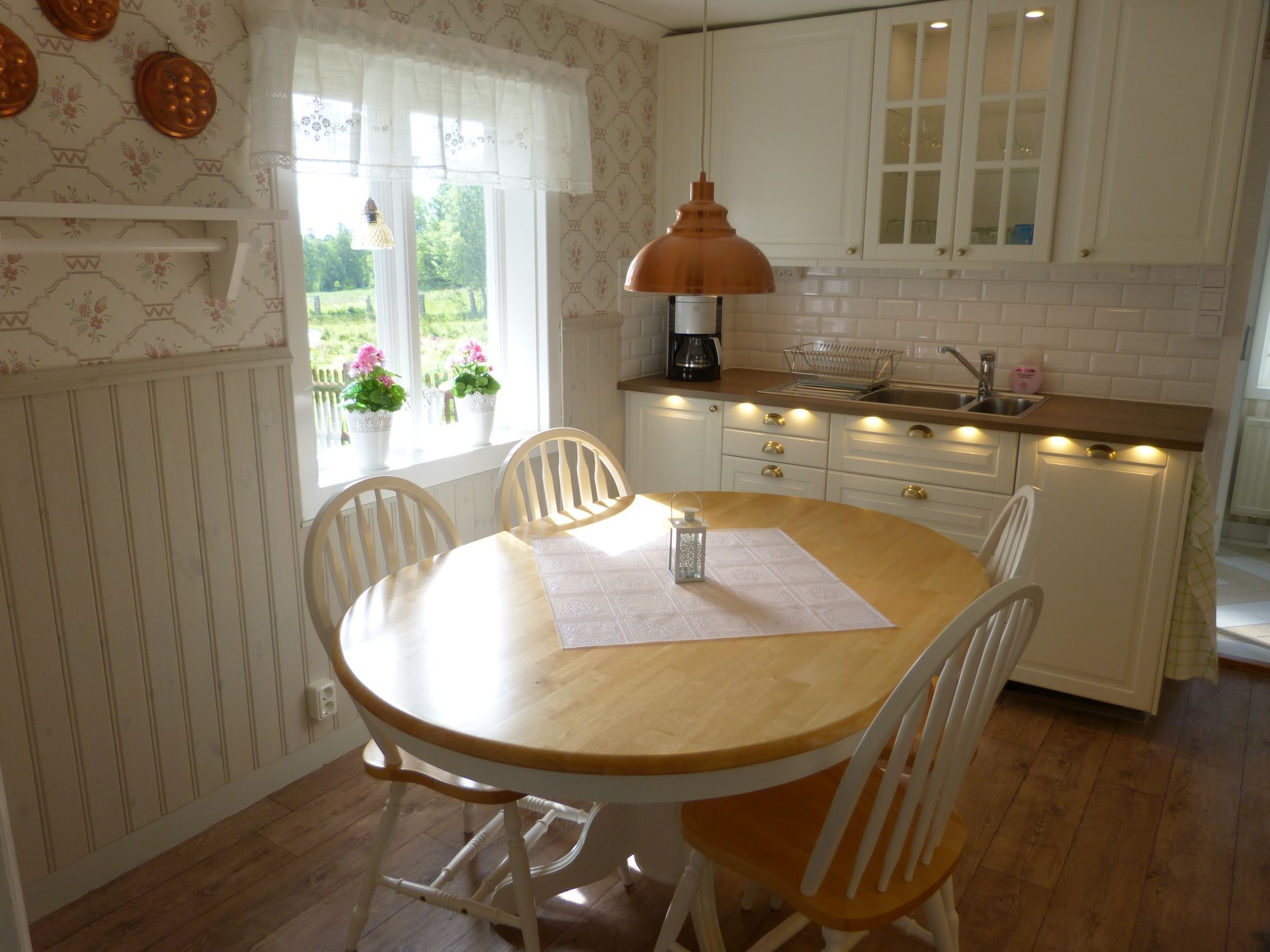 Ditt eget hus på den svenska landsbygden – bild 7 av 24