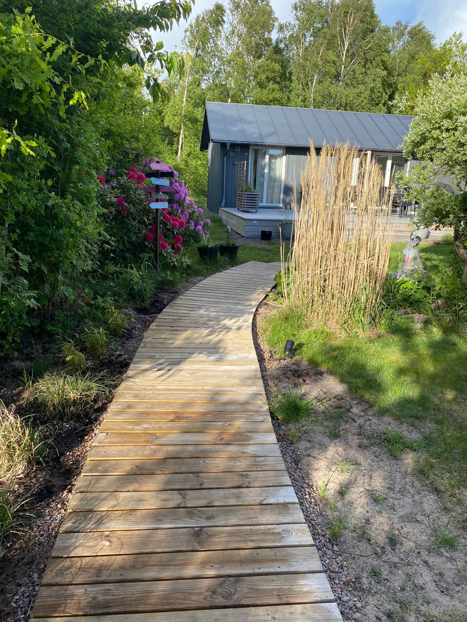 Sommarhus vid havet i idylliska Vilshärad – bild 19 av 24
