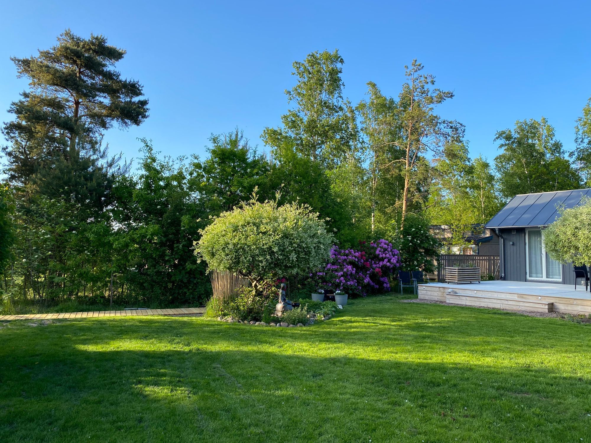 Sommarhus vid havet i idylliska Vilshärad – bild 17 av 24