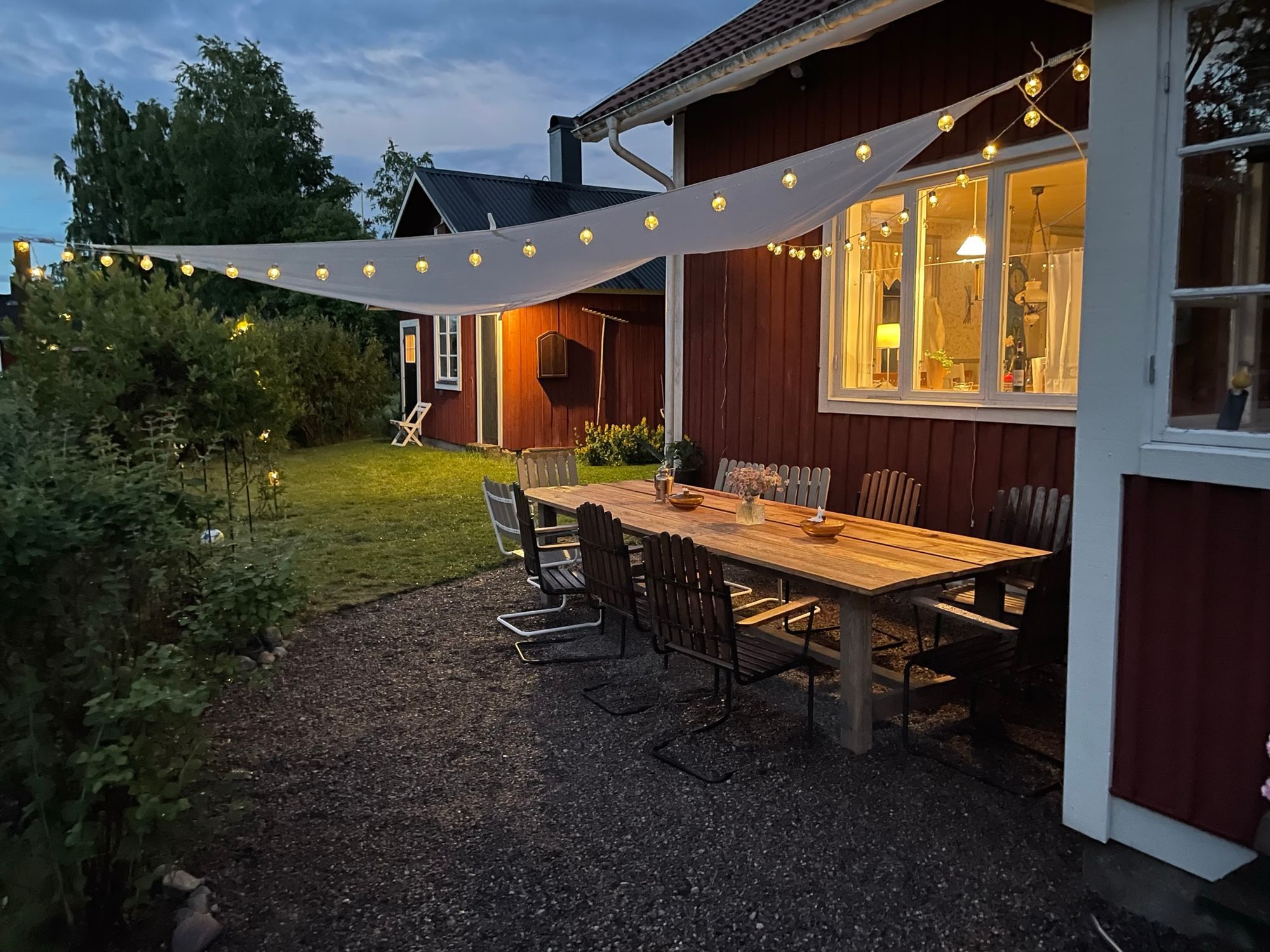 Stort vackert lantligt hus + bastu – bild 4 av 19