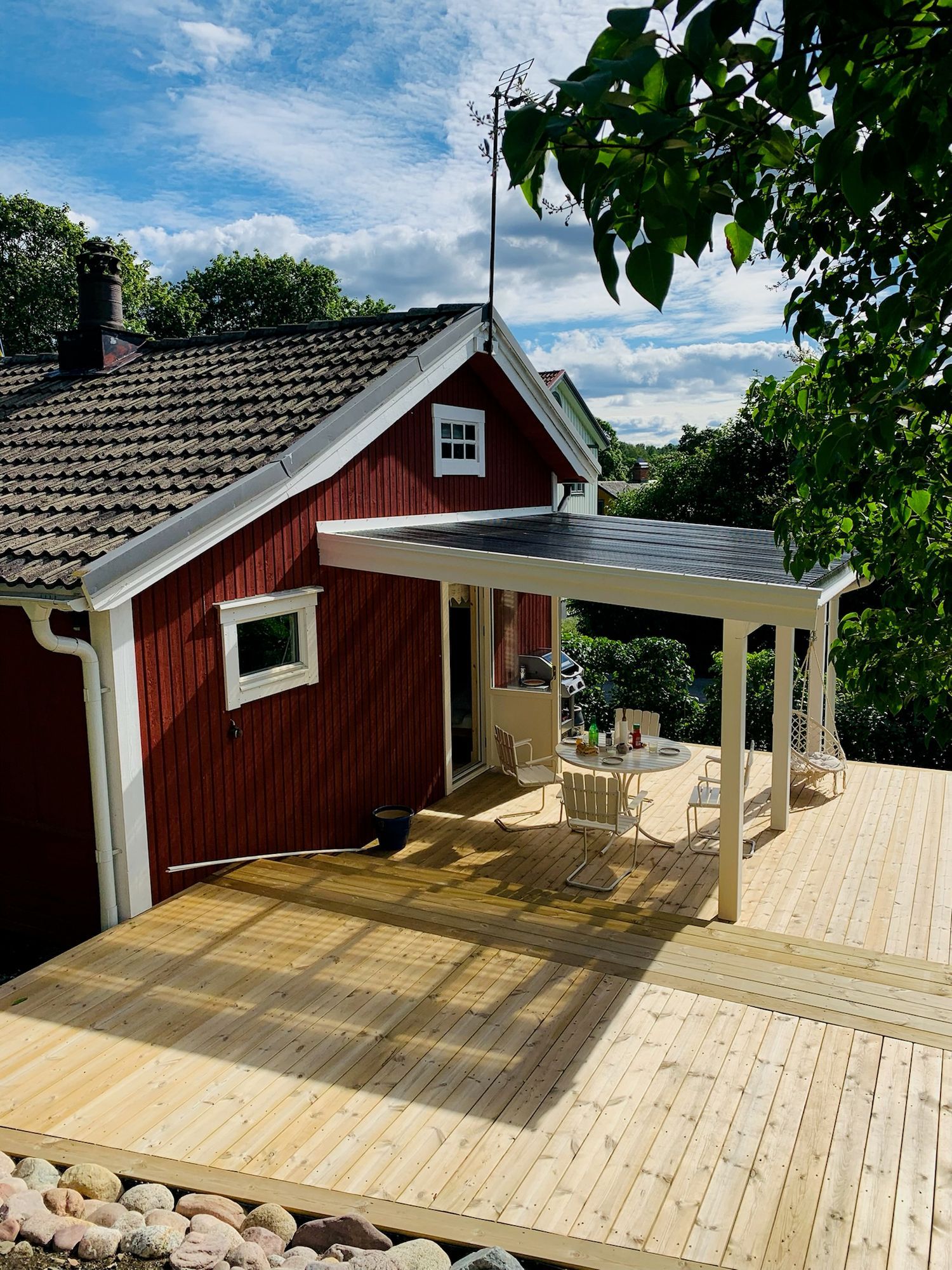 Stuga i trolska Bergslagen – bild 3 av 19