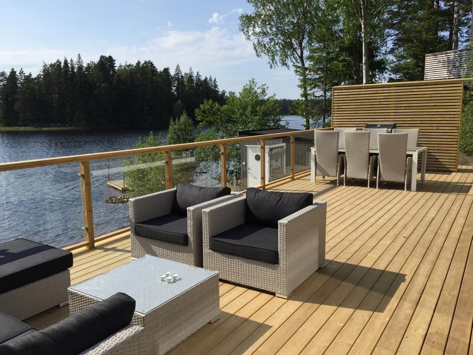 Sommarhus med strand, brygga och bastu vid sjön! – bild 3 av 24