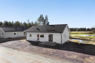 Havsnära nybyggda Modern villa uthyres!