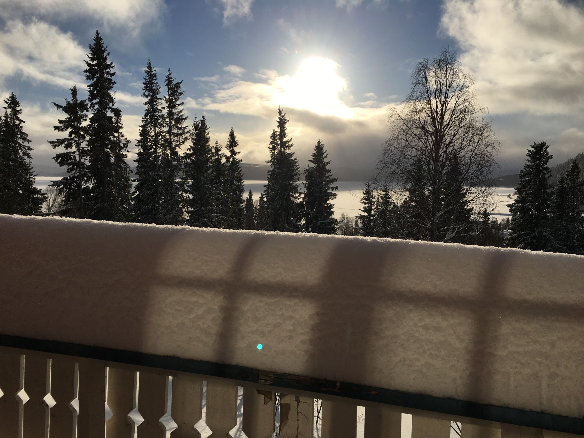Mysig fjällstuga med utsikt i Stora Blåsjön – bild 20 av 24