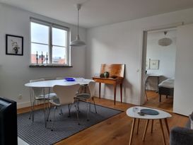 Mycket smakfull och fin 2:a i Visby innerstad 2025