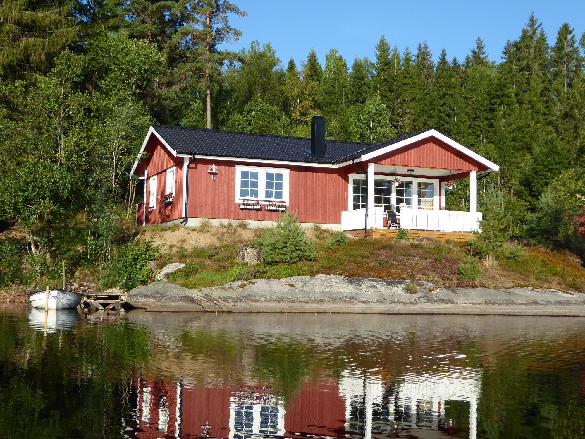 Sommarstuga i Revesjö, med strandtomt