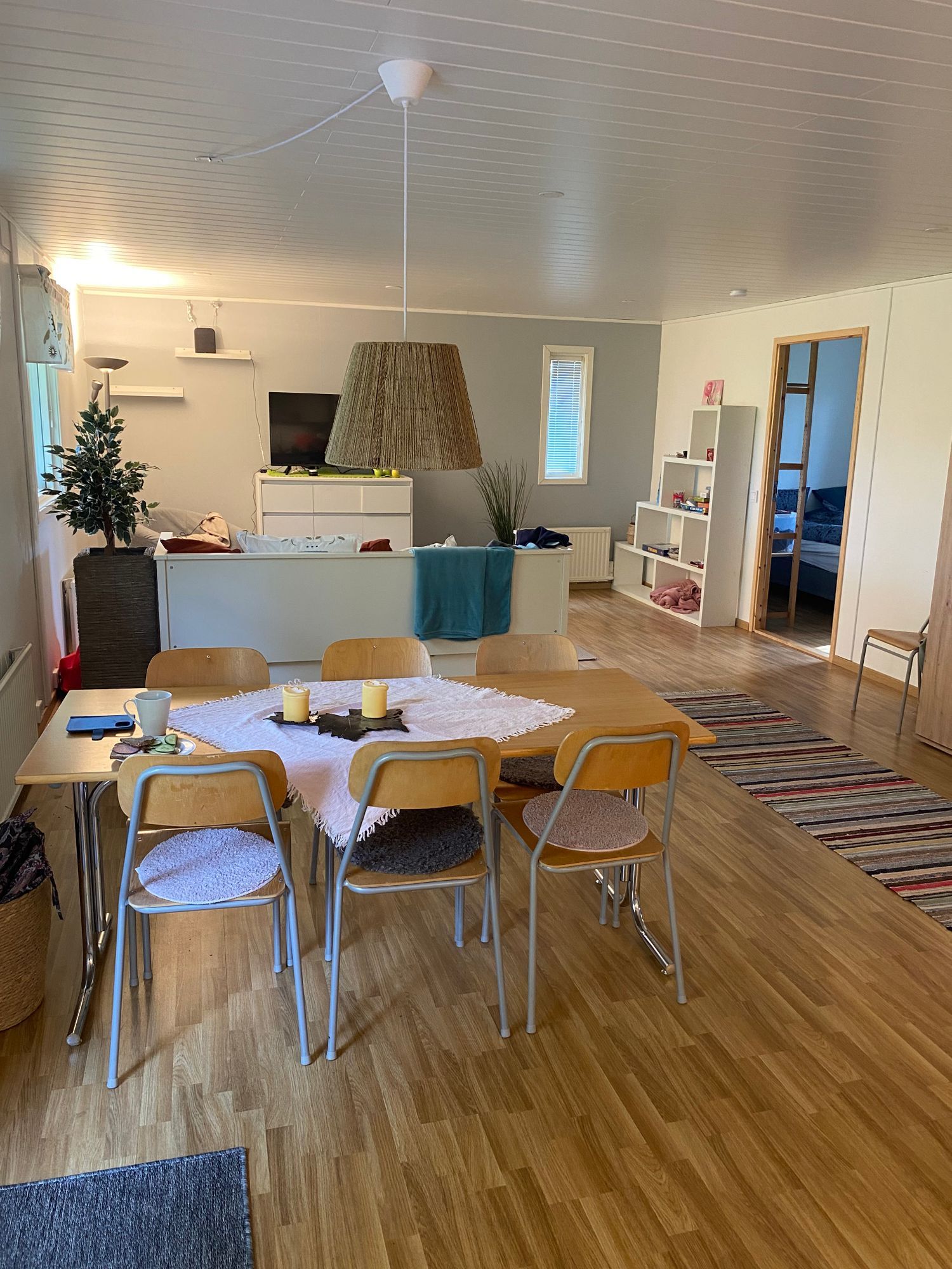 beskrivning – bild 2 av 7