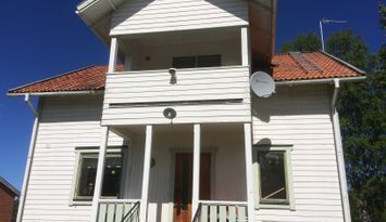 Stort hus i natursköna Rätan