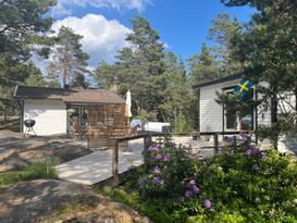 Charmig västkuststuga med närhet till havet