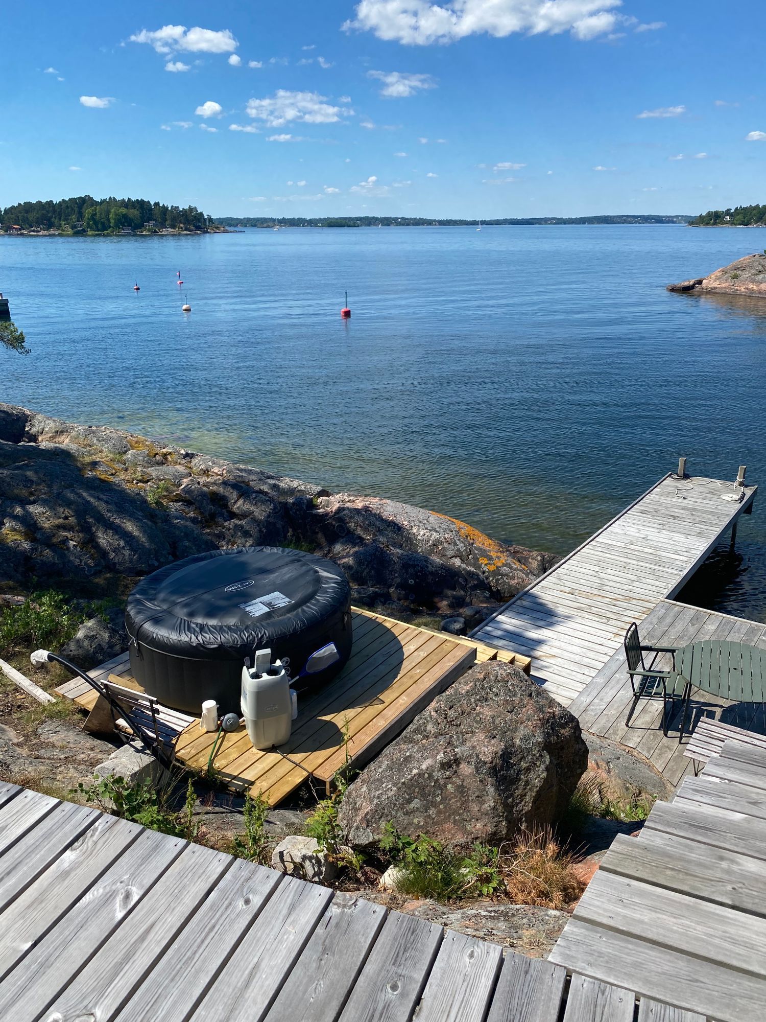 Stuga på sjötomt(egen brygga)nära Waxholm/Åkersber – bild 5 av 15