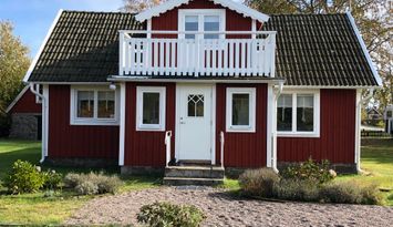 Havsnära stuga på skärgårdsö