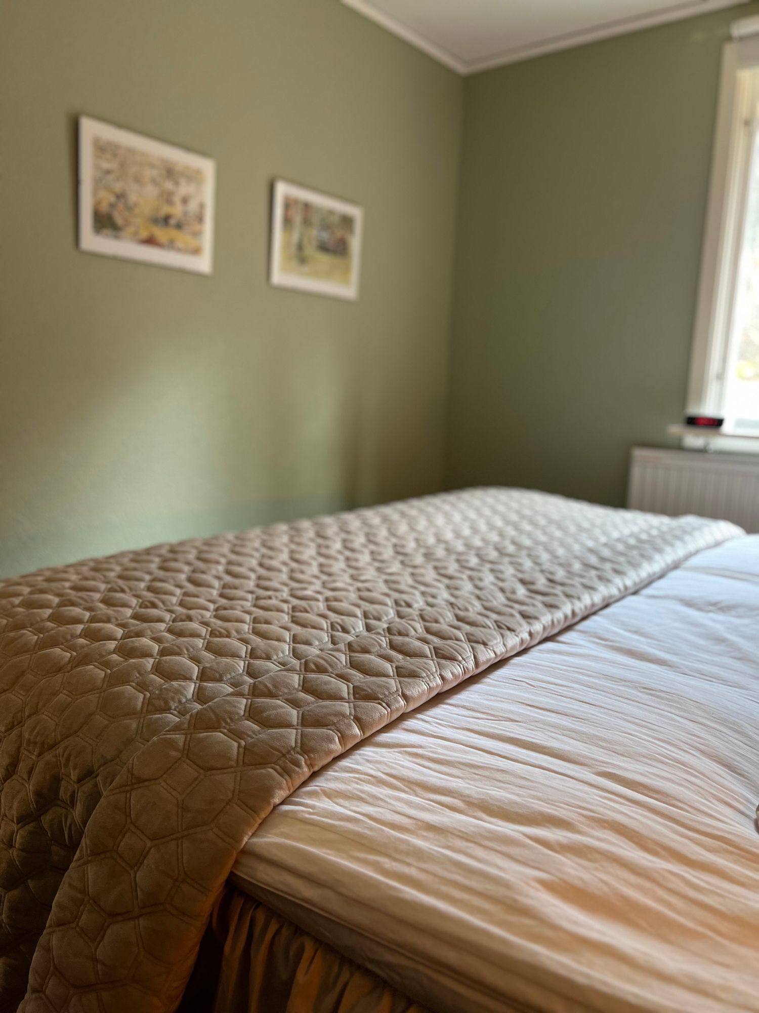 Stuga med privat badtunna – bild 21 av 24