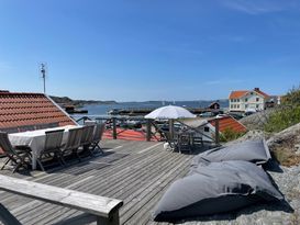 Bästa läget, Hus+Gäststuga, Skaftö-Stockevik