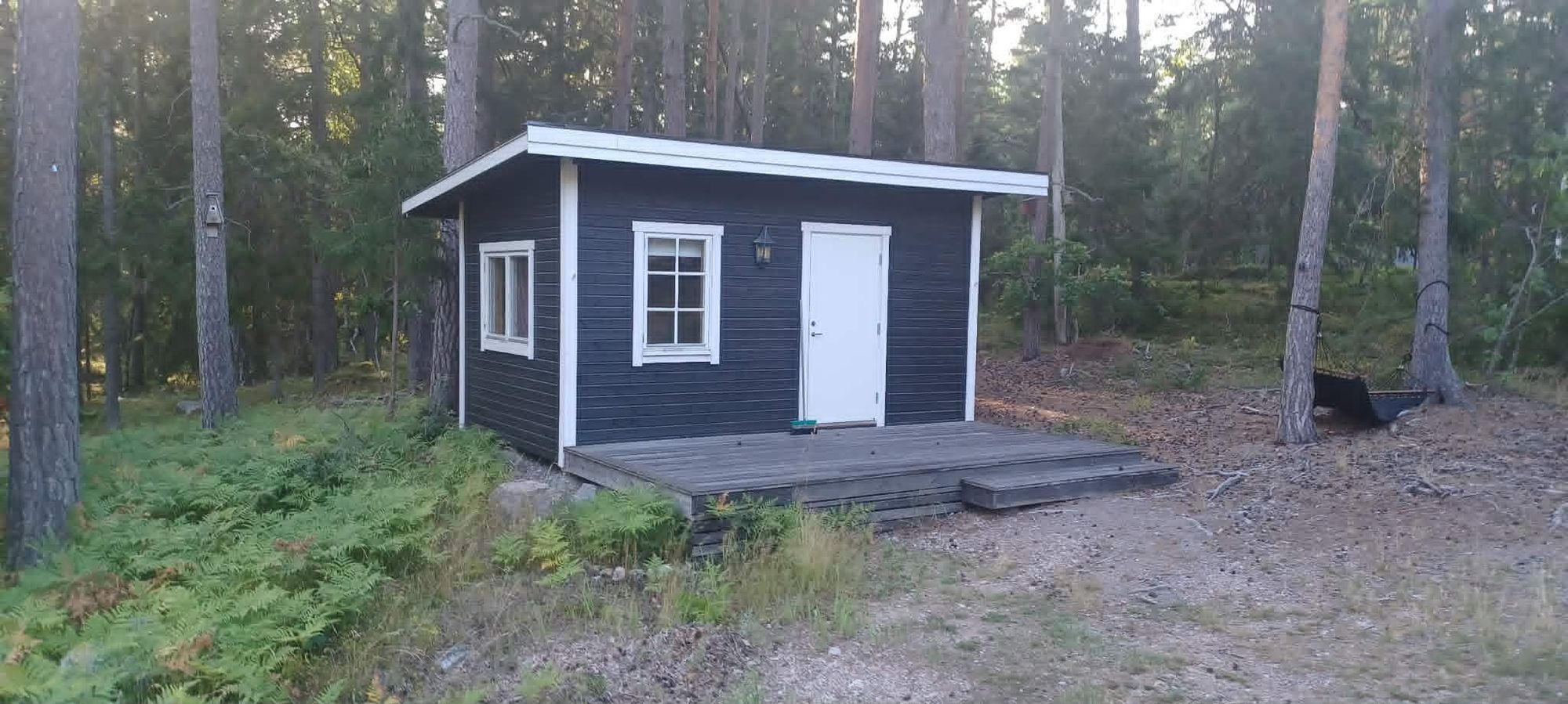 Charmig skärgårdsstuga med gäststuga uthyres – bild 8 av 21