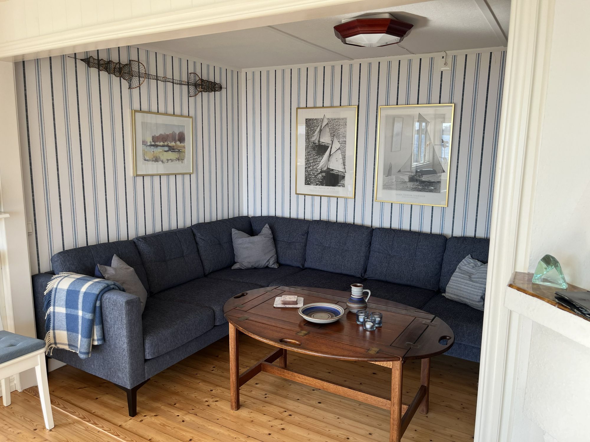 Hus med havstomt, egen badbrygga & panoramautsikt – bild 19 av 23