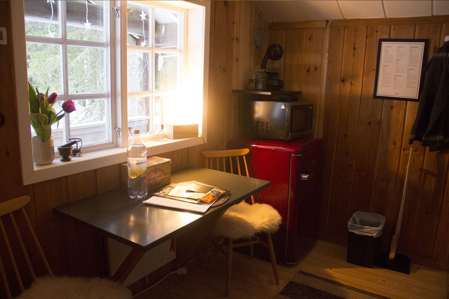 Mysig stuga på Långberget, nära Branäs. – bild 13 av 15