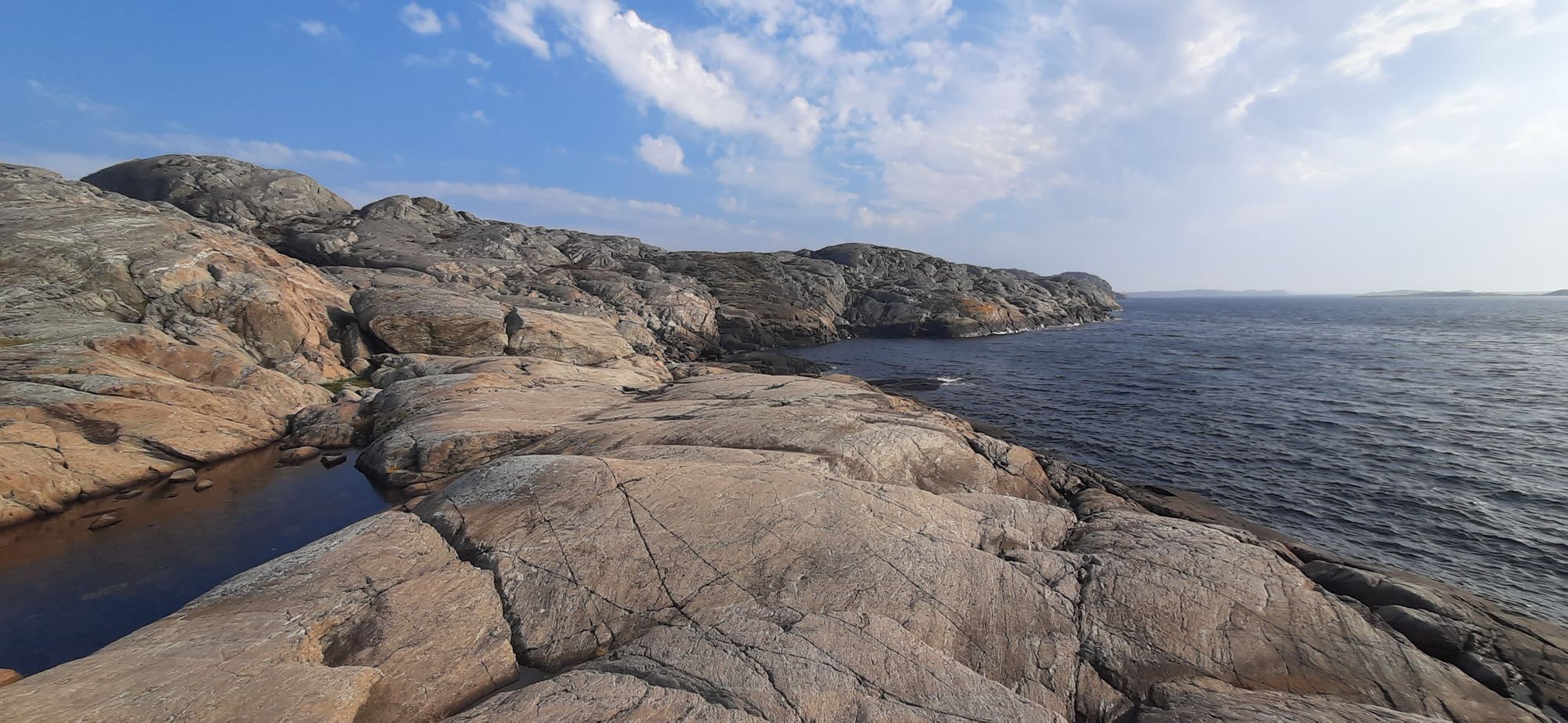 Mysig Skärgårdsvilla på Skaftö Bohuslän havsnära – bild 4 av 24