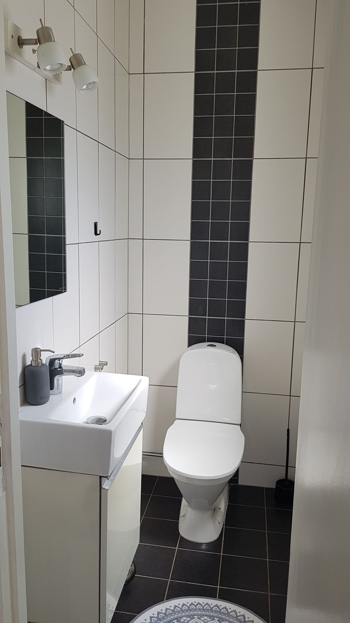 Stor, fin, modernt renoverad villa centralt Visby – bild 9 av 21