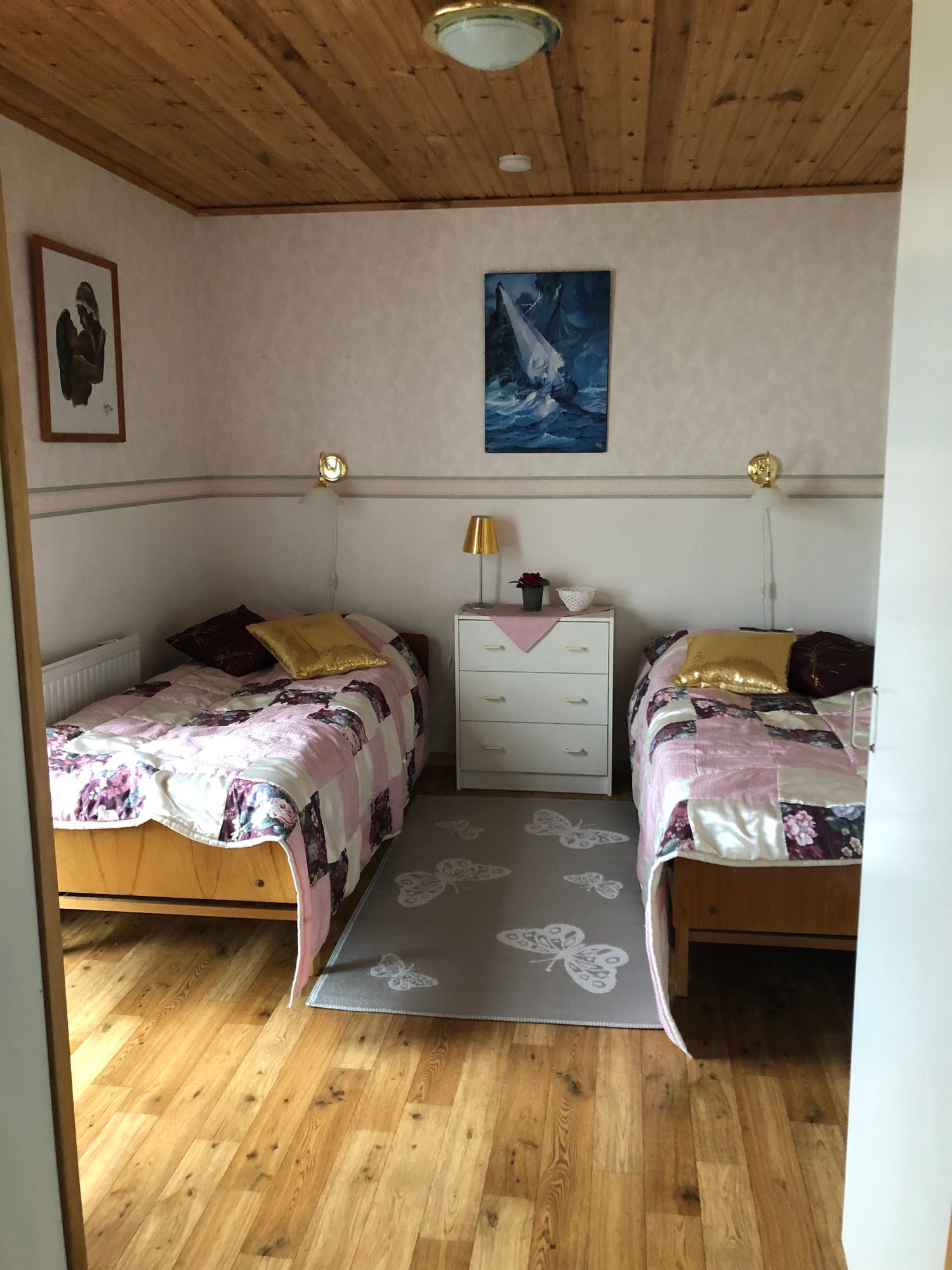 Västervik Stuga,centralt . – bild 6 av 12