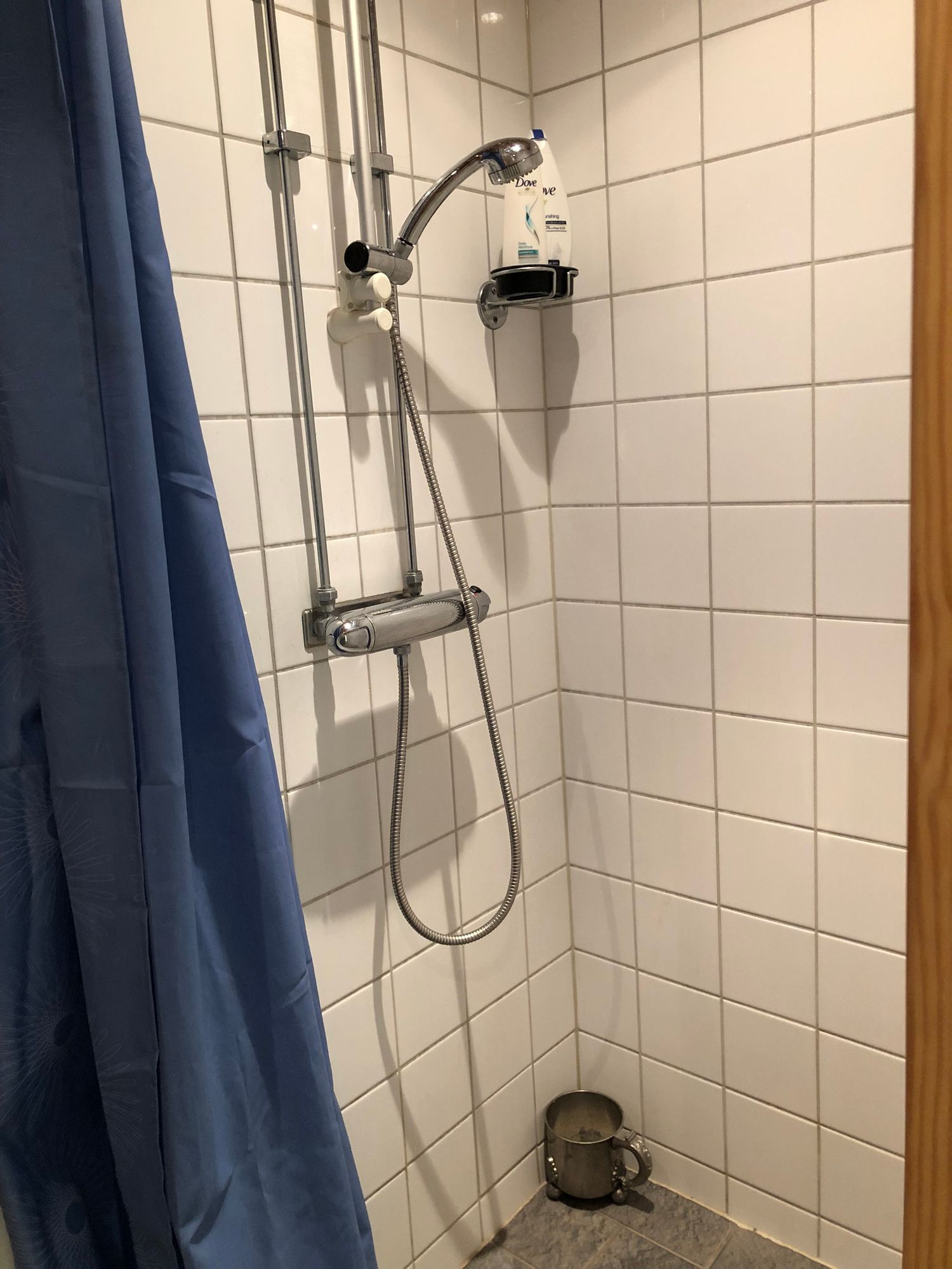 Lantligt boende med sjöutsikt nära Sigtuna – bild 7 av 14