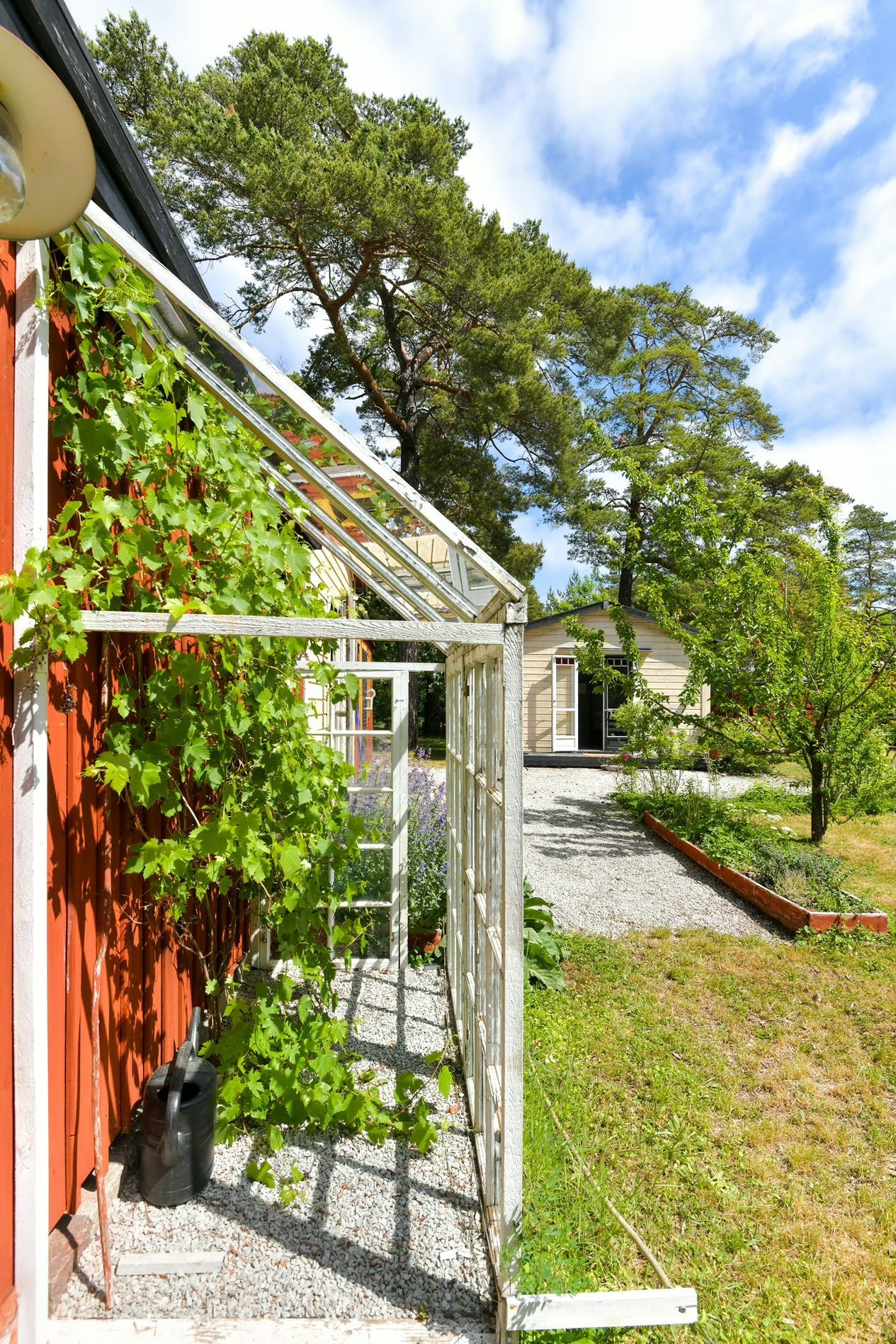 Naturnära stugor i Valleviken – bild 14 av 15