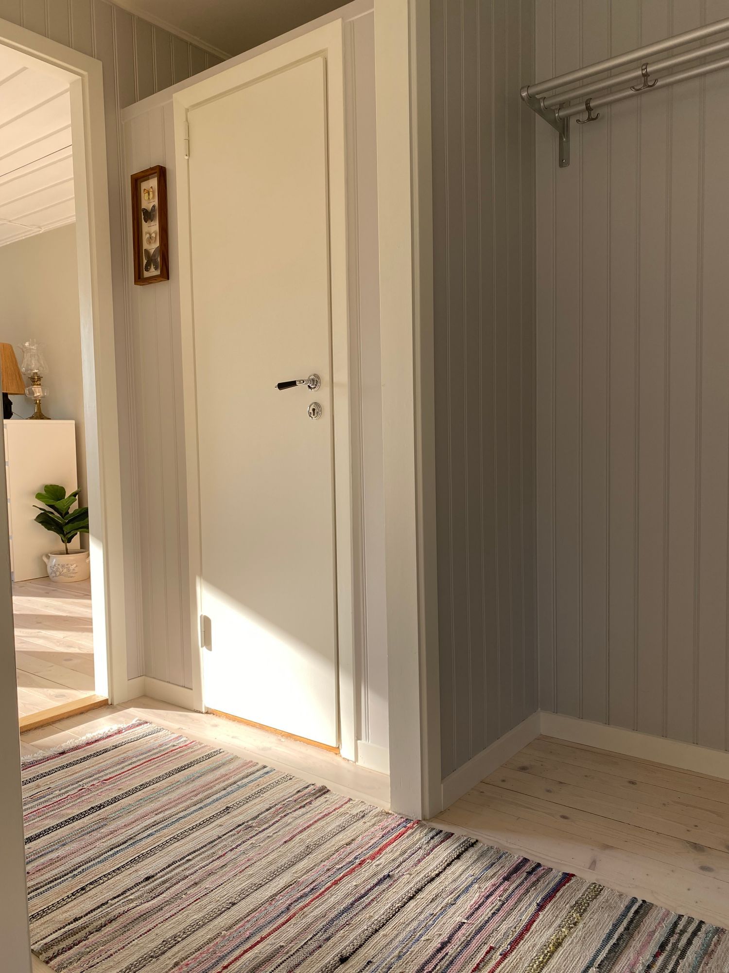 Fint och fräscht fritidshus i Kovik nära havet – bild 3 av 21
